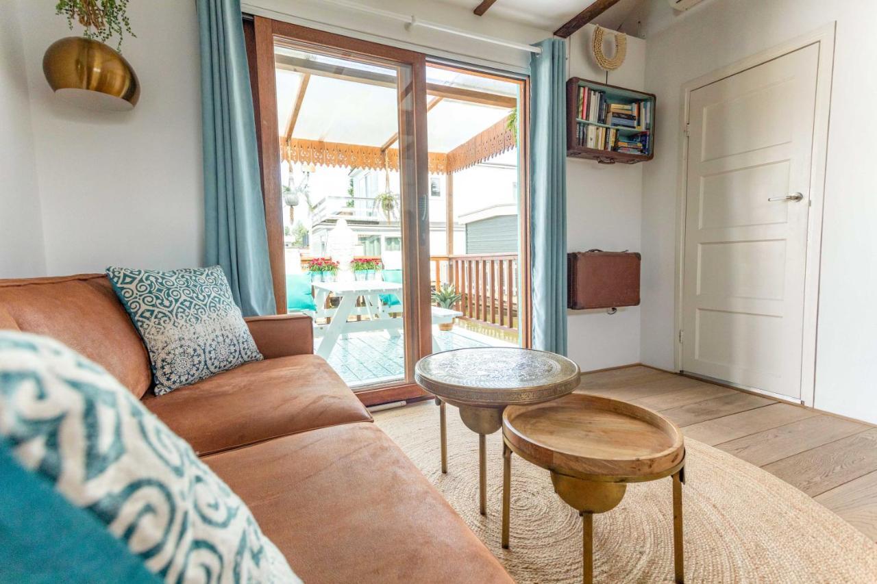 אמסטרדם House Boat Studio With Waterfront Terrace מראה חיצוני תמונה