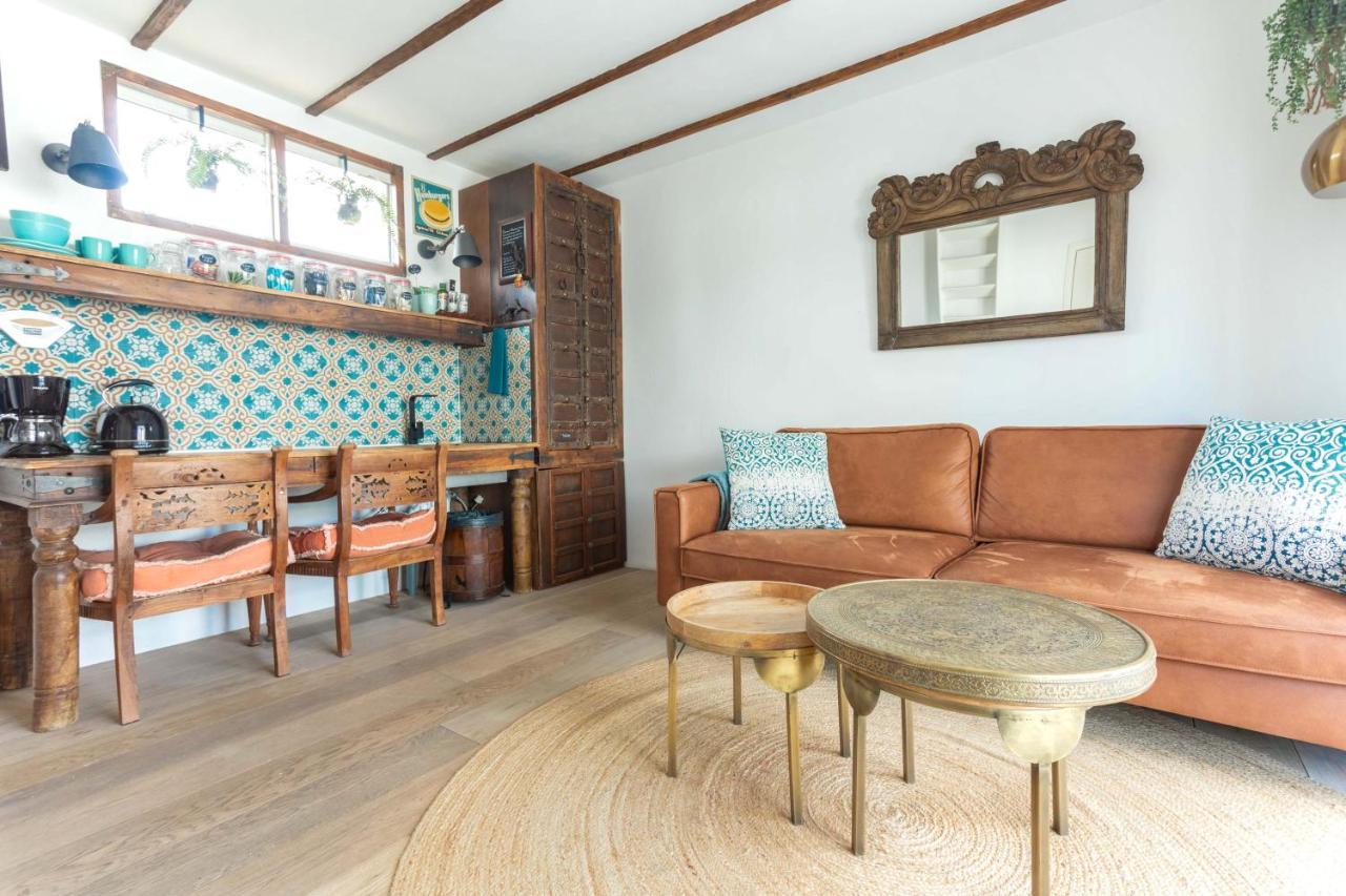אמסטרדם House Boat Studio With Waterfront Terrace מראה חיצוני תמונה